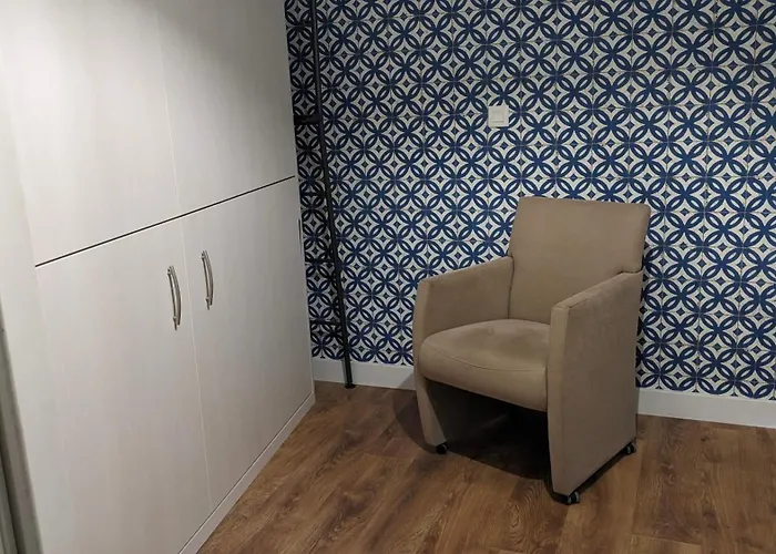 Kerlorandeevens, Face Mer, Parking