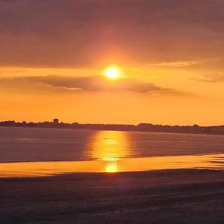 Kerlorandeevens, Face Mer, Parking Apartamento