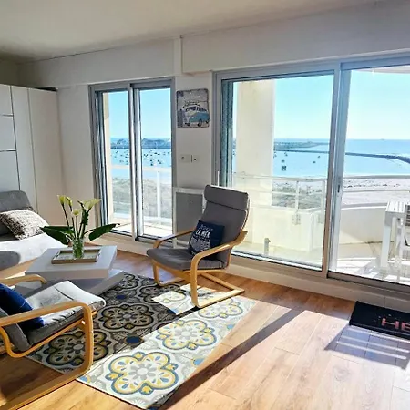 Apartment Kerlorandeevens, Face Mer, Parking